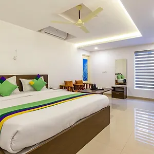 *** Hotel Treebo Trend Airport Avenue Plaza Cochin Airport India
